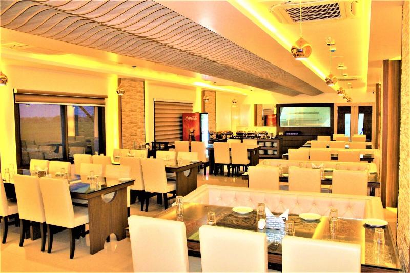 Sambhabana Hotel Suites