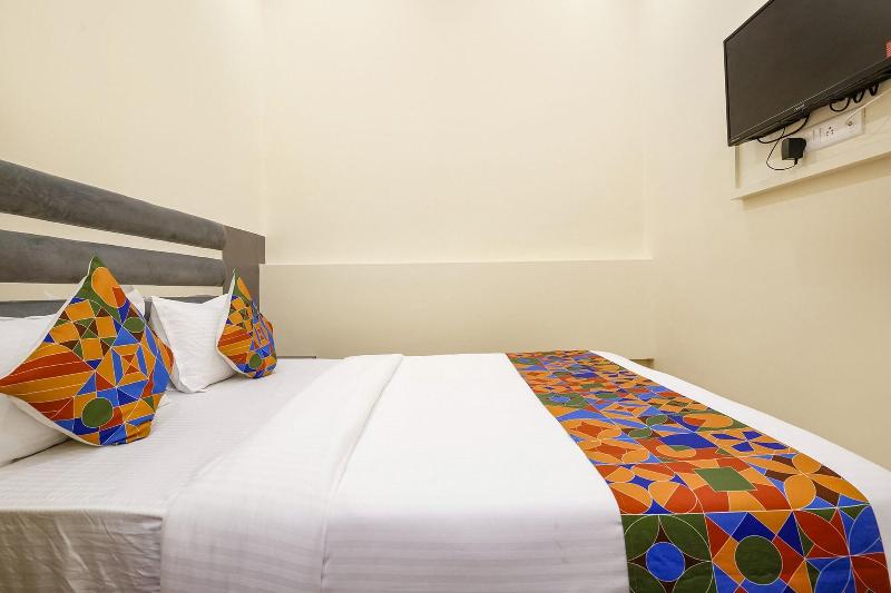 Fabhotel Freedom International image