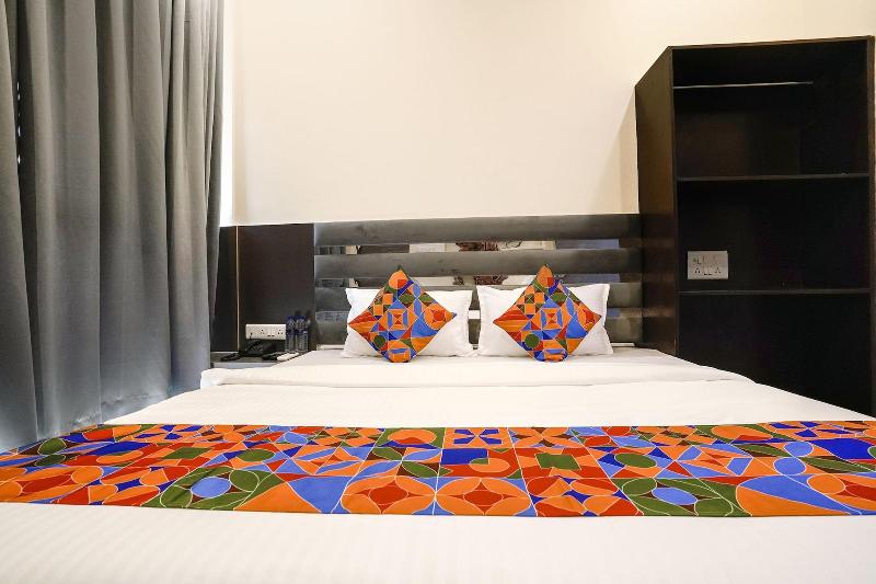 Fabhotel Freedom International image
