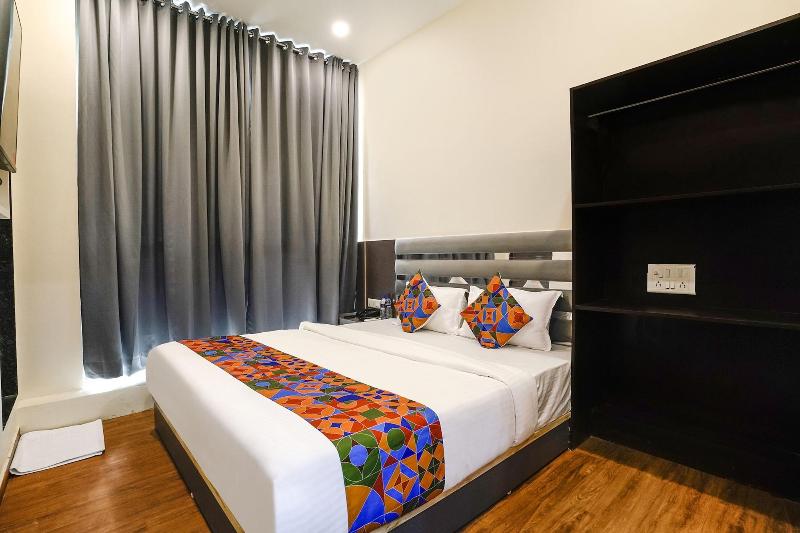 Fabhotel Freedom International image