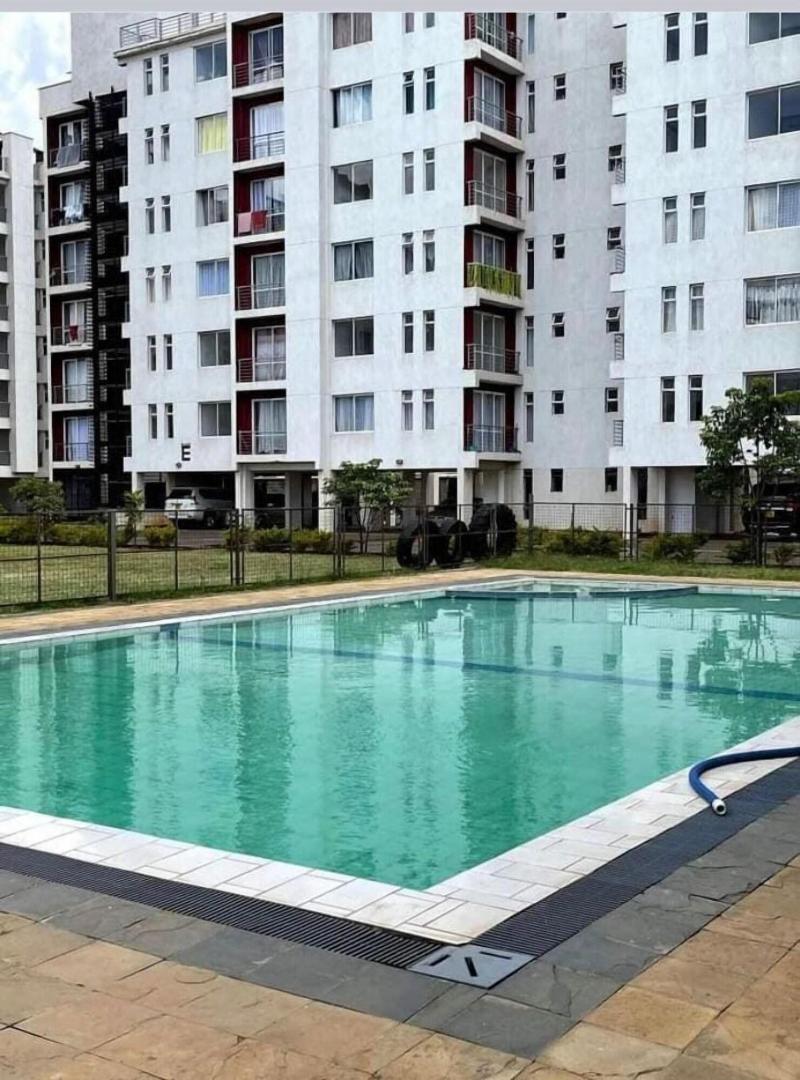 Lux Suites Racecourse Studio Apartments image