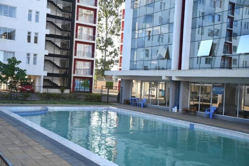 Lux Suites Racecourse Studio Apartments image