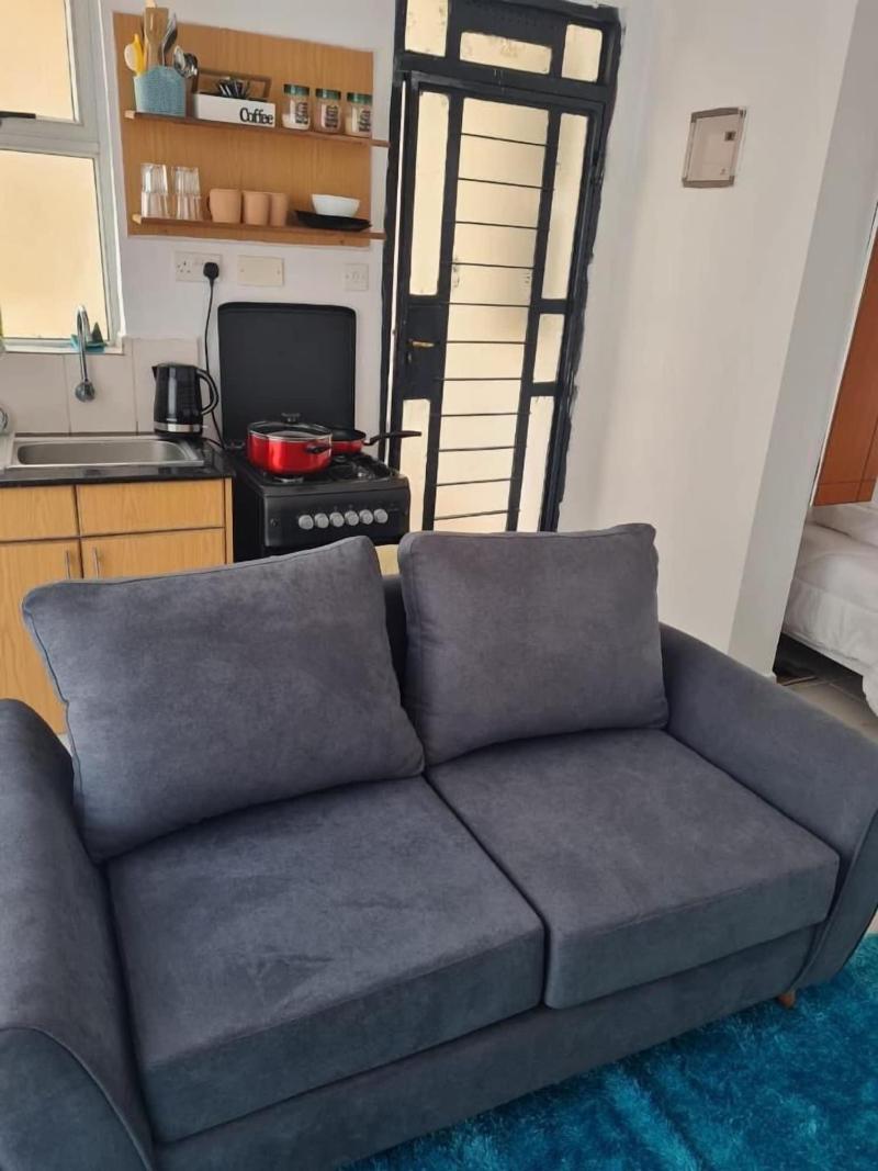 Lux Suites Racecourse Studio Apartments image