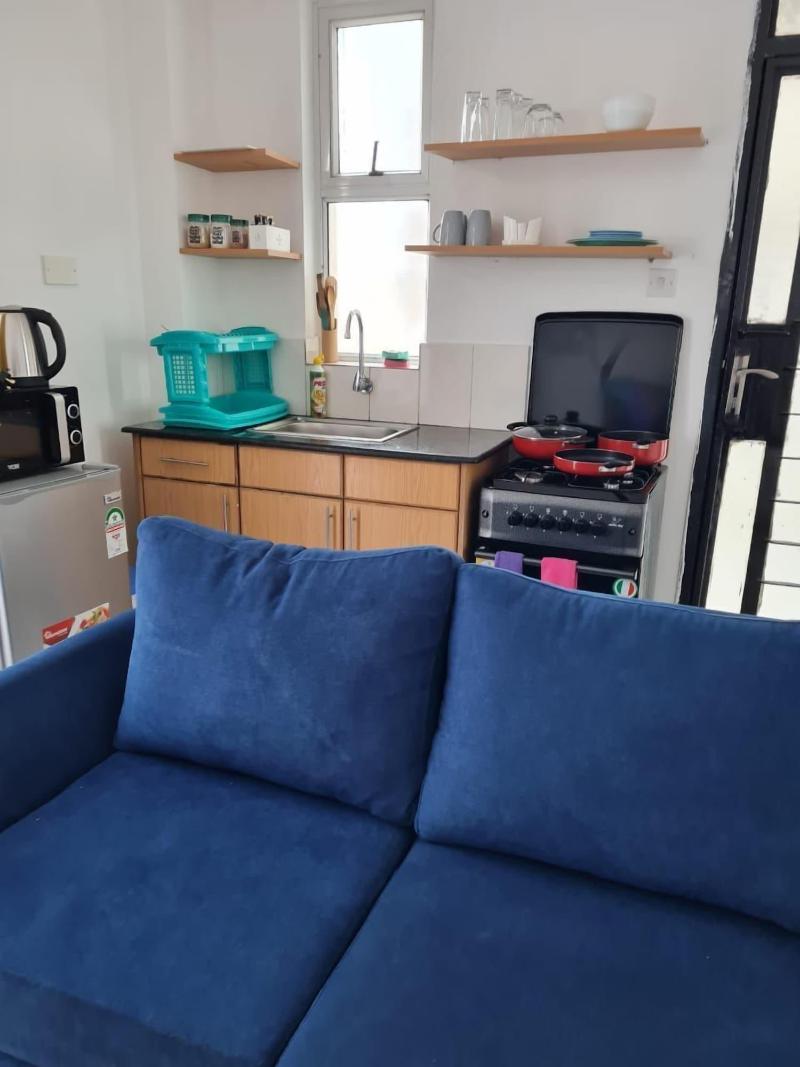 Lux Suites Racecourse Studio Apartments image