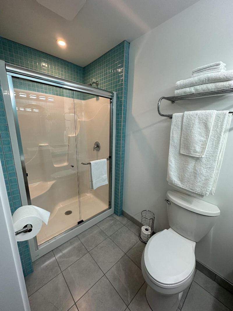 South Shore Motel image
