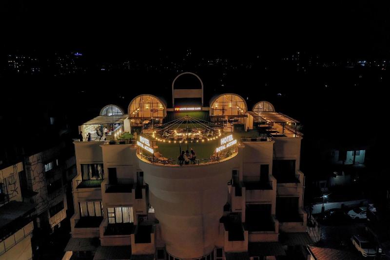 Hotel Royal Accord — general view