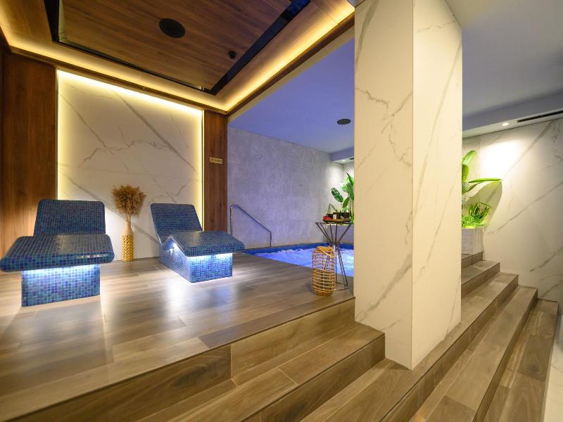 Hotel Macedonia Square image