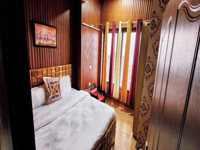 Casa Arhan Luxury Mussoorie Homestay image