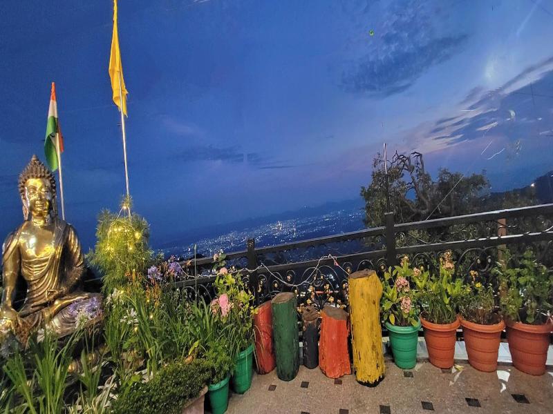 Casa Arhan Luxury Mussoorie Homestay image