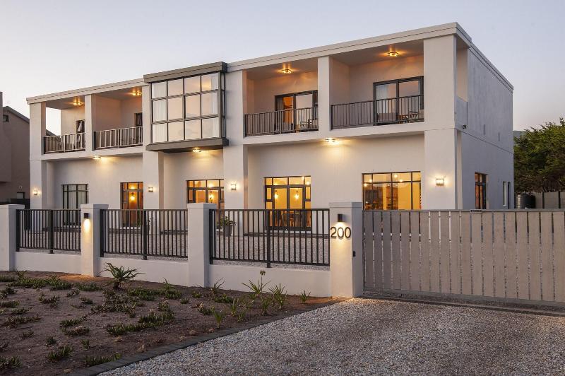 Glow Boutique Suites image