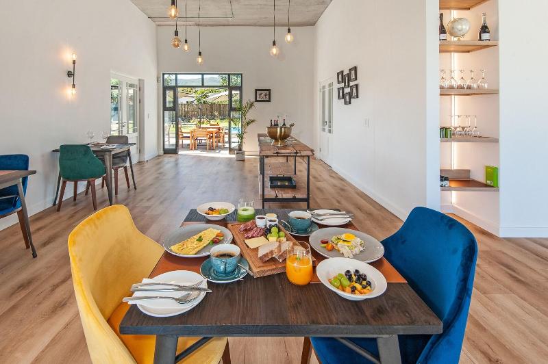 Glow Boutique Suites image