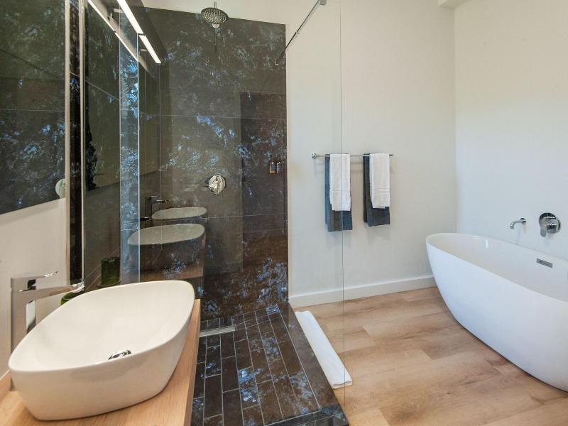 Glow Boutique Suites image