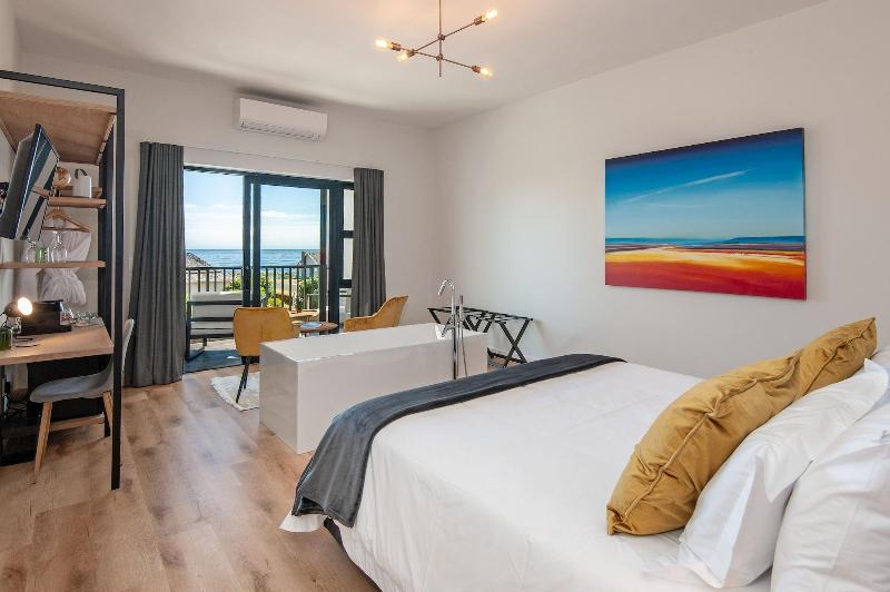 Glow Boutique Suites image