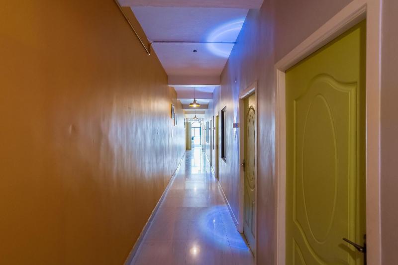 Hotel Les Hues image