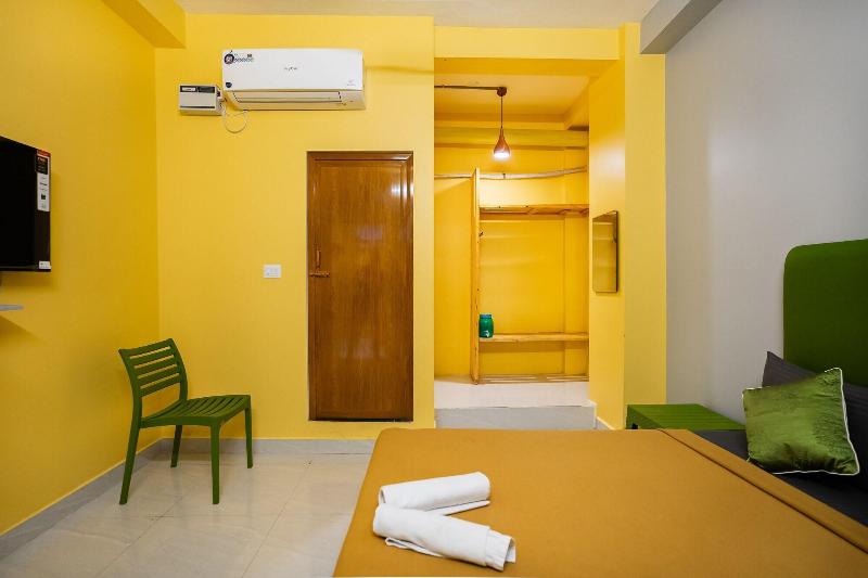 Hotel Les Hues image