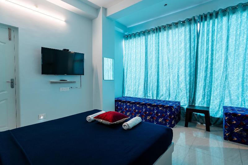 Hotel Les Hues image