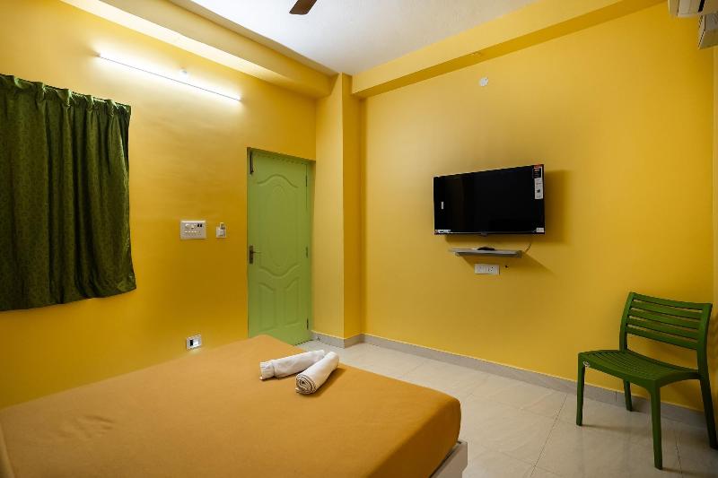 Hotel Les Hues image