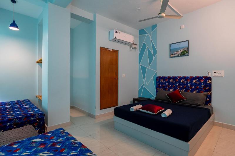 Hotel Les Hues image