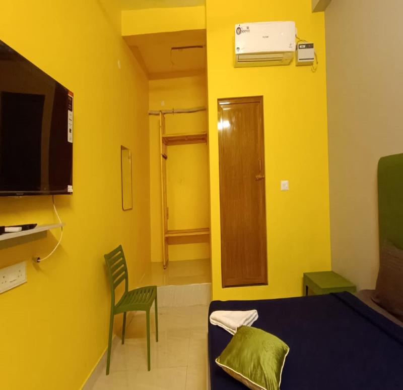 Hotel Les Hues image