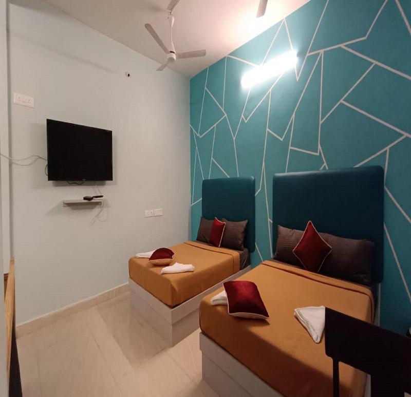 Hotel Les Hues image