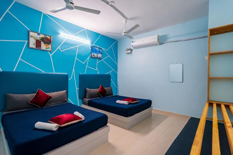 Hotel Les Hues image
