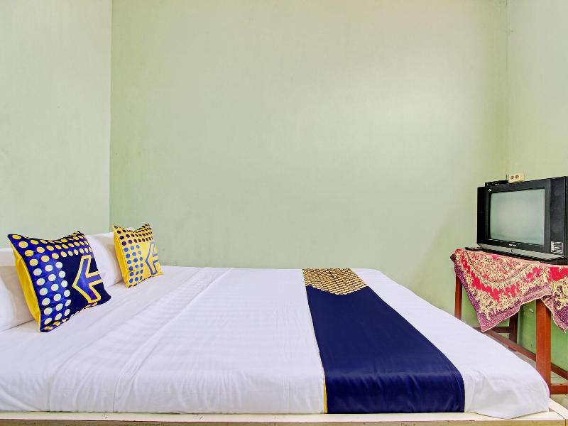 Spot On 93182 Hotel Jaya Kusuma image