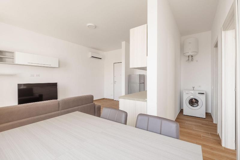 Residence Torvaianica image