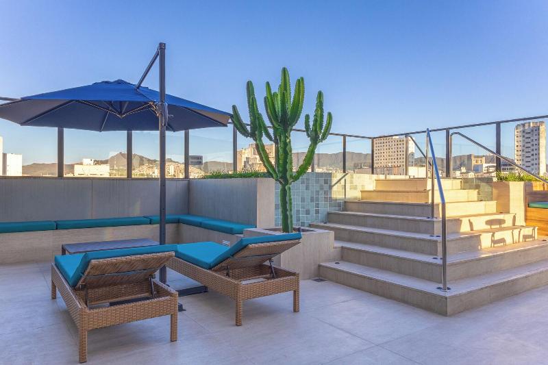 Life Residence image