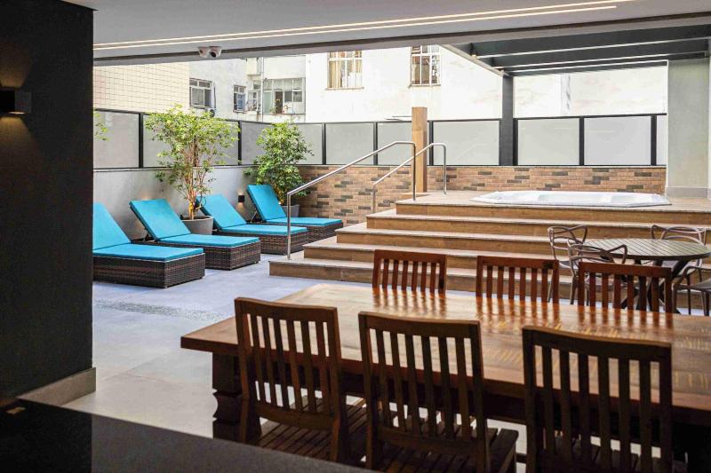 Life Residence image
