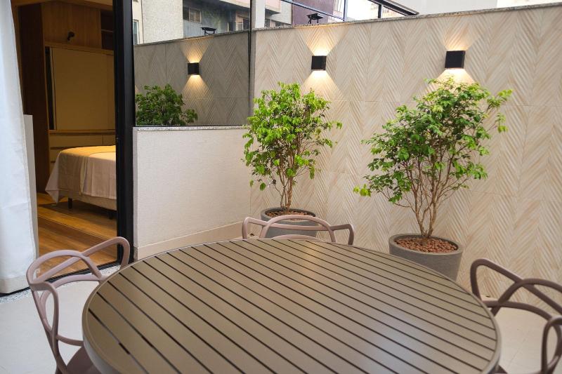 Life Residence image