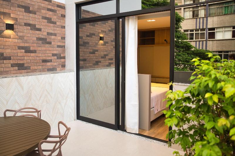 Life Residence image