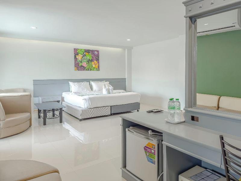 Xanadu Hotel image