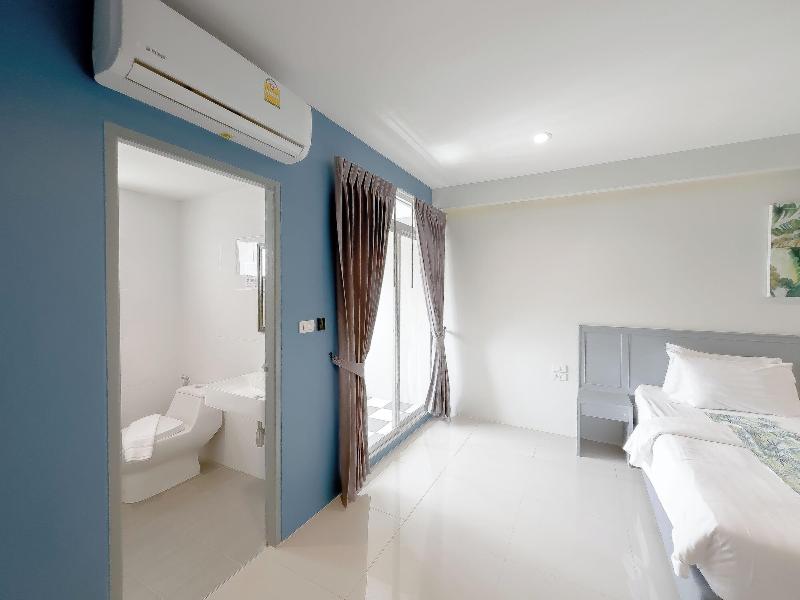 Xanadu Hotel image