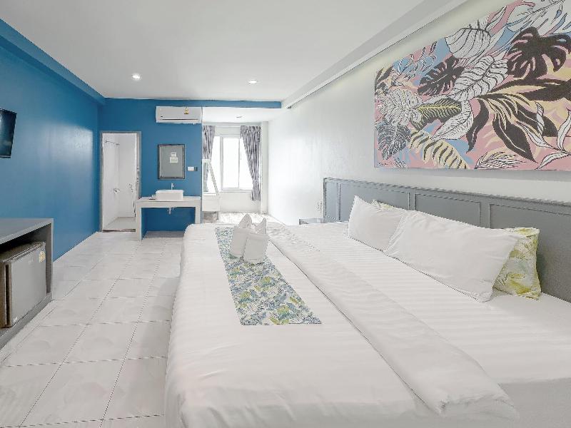 Xanadu Hotel image