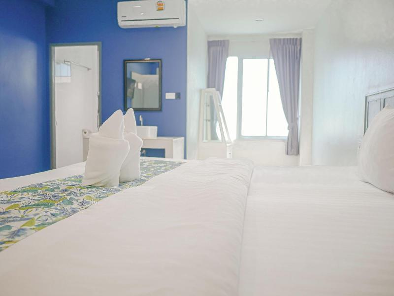 Xanadu Hotel image