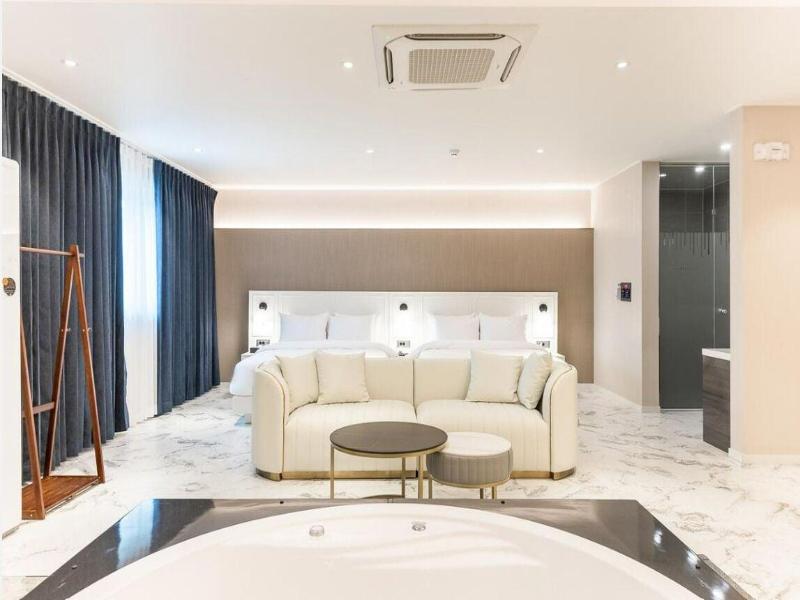 Gyeongju H Avenue Hotel Bulguksa image