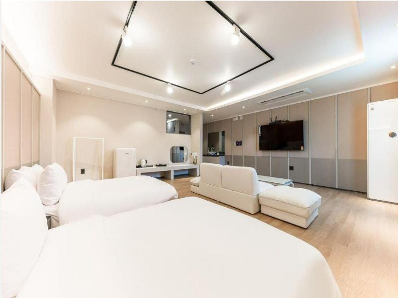 Gyeongju H Avenue Hotel Bulguksa image
