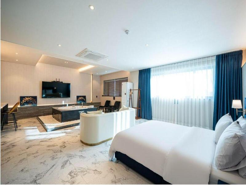 Gyeongju H Avenue Hotel Bulguksa image