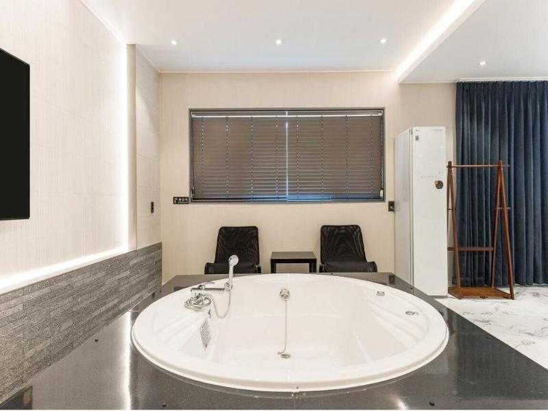 Gyeongju H Avenue Hotel Bulguksa image