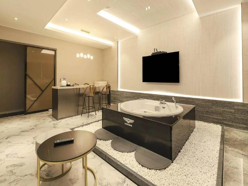 Gyeongju H Avenue Hotel Bulguksa image