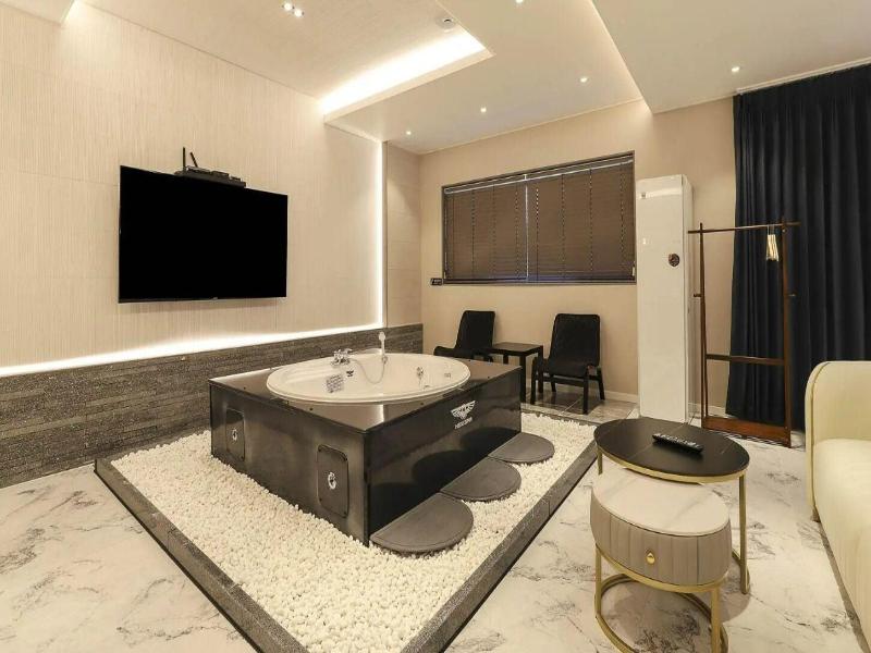 Gyeongju H Avenue Hotel Bulguksa image