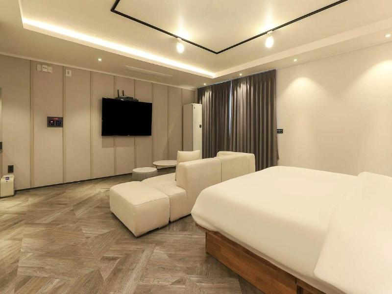 Gyeongju H Avenue Hotel Bulguksa image