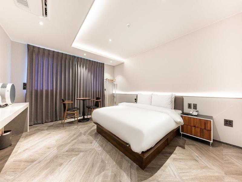 Gyeongju H Avenue Hotel Bulguksa image