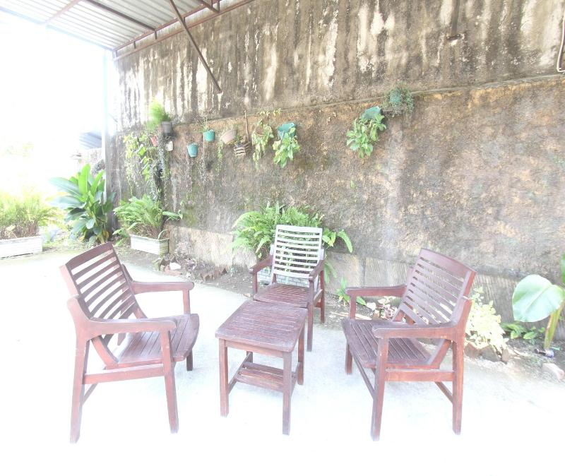 Oyo 93666 Lestari Homestay