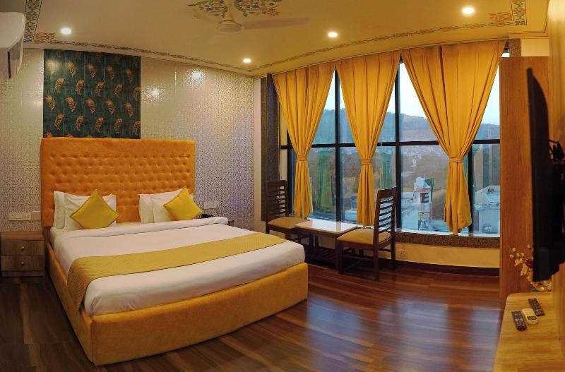 Pax Grand Blue Udaipur image