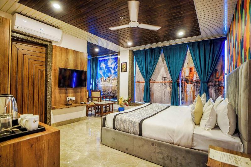 Pax Grand Blue Udaipur image