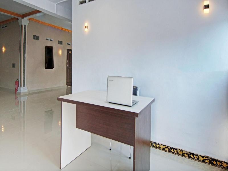 93088 Celine Home Syariah