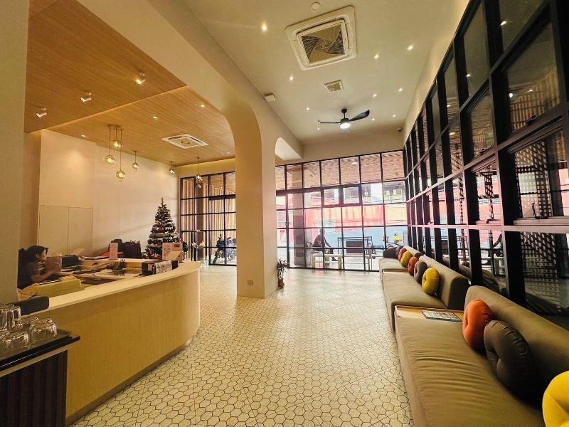 14 Sathorn Hotel image