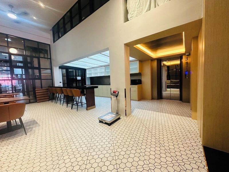 14 Sathorn Hotel image