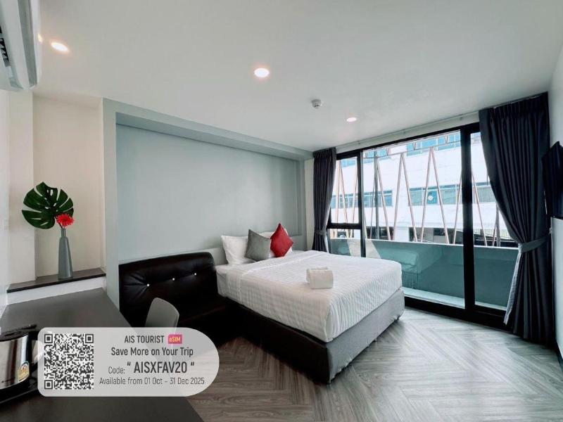 14 Sathorn Hotel image